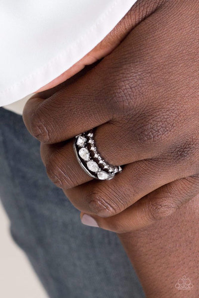 BACKSTAGE SPARKLE - BLACK GUNMETAL WHITE RHINESTONE RING - PAPARAZZI