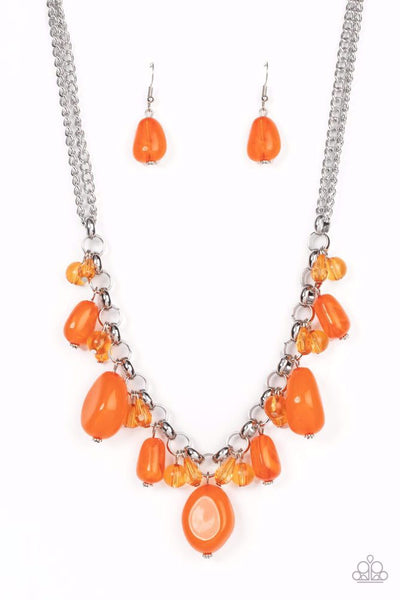 VENETIAN VACATION - PINK BEAD SILVER SHORT NECKLACE - PAPARAZZI