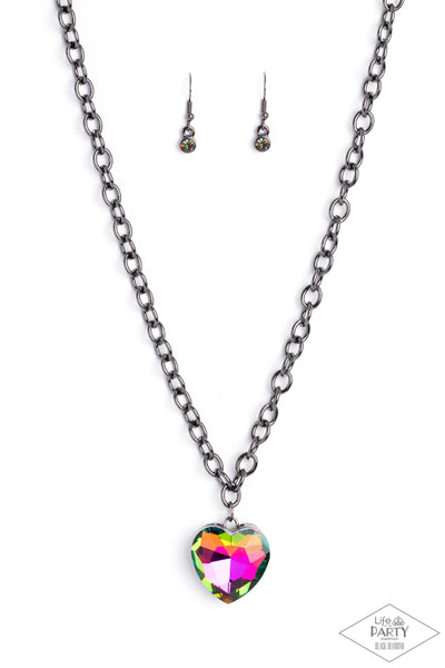 FLIRTATIOUSLY FLASHY - MULTI OIL SPILL HEART GEM GUNMETAL SHORT NECKLACE - PAPARAZZI