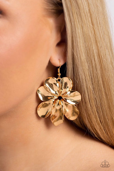 Hinging Hallmark - Gold - Paparazzi