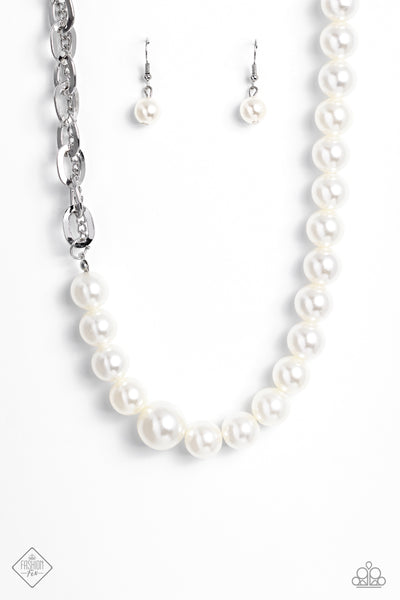 MY PEARL - WHITE PEARL SILVER CHAIN SHORT NECKLACE - PAPARAZZI JUNE 2023