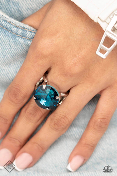 PRONGED POWERHOUSE - BLUE GEM SILVER RING - PAPARAZZI - FASHION FIX AUGUST 2023