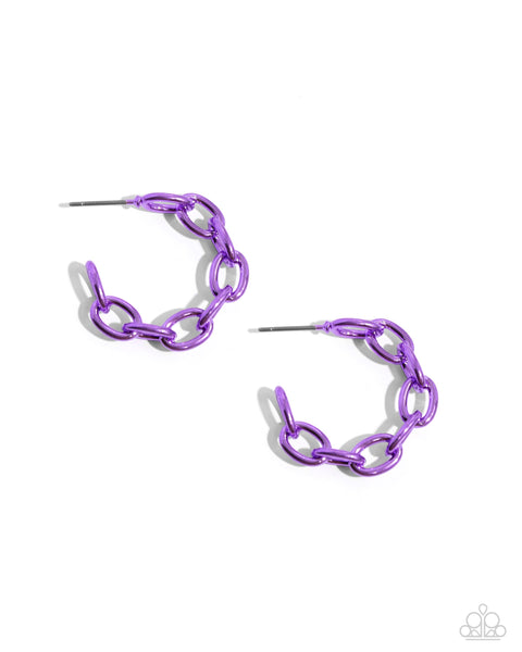 COLORFUL CAMEO - PURPLE METALLIC CHAIN HOOP EARRINGS - PAPARAZZI