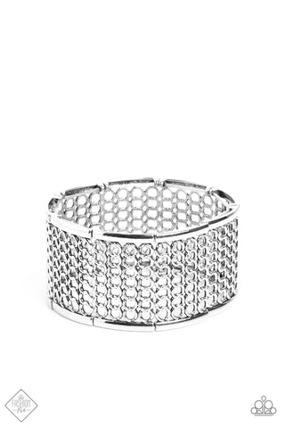 CAMELOT COUTURE - SILVER CHAIN STRETCHY BRACELET - PAPARAZZI FASHION FIX DECEMBER 2022