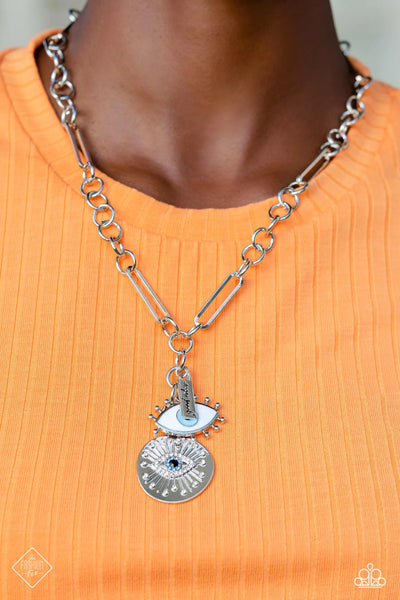 FRIDAY NIGHT VIBES - BLUE EYE SILVER PAPERCLIP NECKLACE - PAPARAZZI - FASHION FIX MARCH 2023