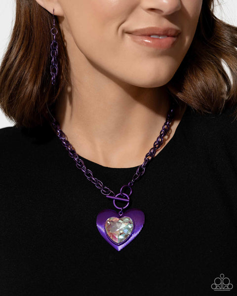 MODERN MATCHUP - PURPLE METALLIC CHAIN HEART IRIDESCENT GEM SHORT NECKLACE - PAPARAZZI - LIFE OF THE PARTY MARCH 2024