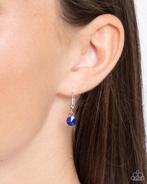 GALLERY GLAM - BLUE GEM SILVER SHORT NECKLACE - PAPARAZZI