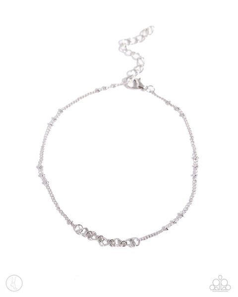 SATELLITE SHIMMER - SILVER HEART ANKLET - PAPARAZZI