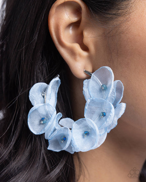 PETALED PAGEANT - BLUE - PAPARAZZI