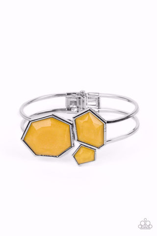 TOURIST TRAPEZOID - YELLOW BEAD SILVER HINGED BRACELET PAPARAZZI