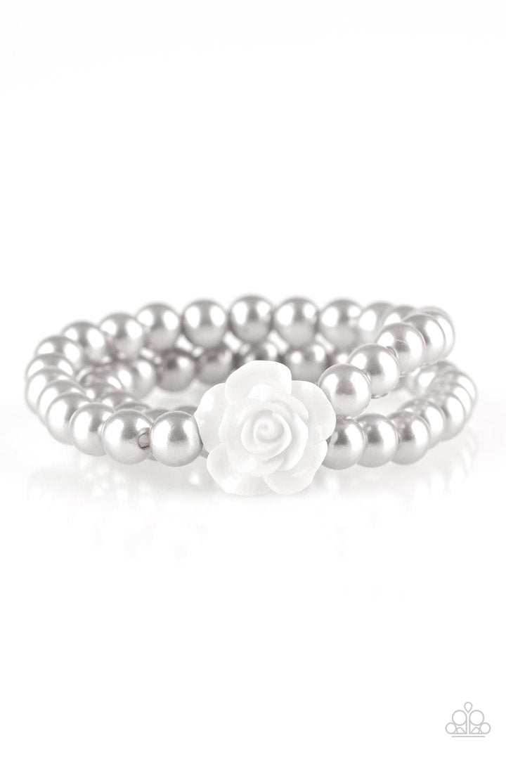 POSH AND POSY - SILVER PEARL WHITE RESIN ROSE STRETCHY BRACELET - PAPARAZZI