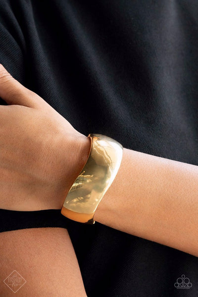 URBAN ANCHOR - GOLD HINGED BRACELET - PAPARAZZI FASHION FIX OCTOBER 2022