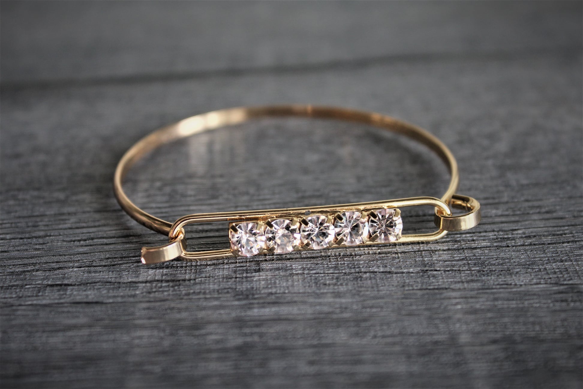 In Charm's Way -Gold
