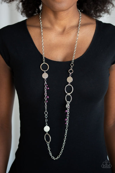UNAPOLOGETIC FLIRT - PAPARAZZI - PURPLE PEARLY BEAD SILVER HAMMERED DISC NECKLACE