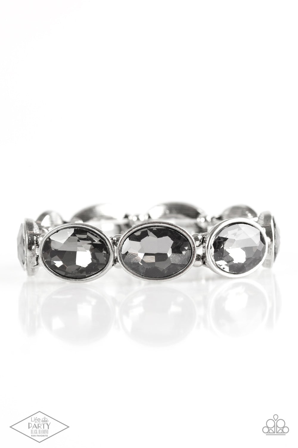 DIVA IN DISGUISE - SILVER OVAL GEM STRETCHY BRACELET - PAPARAZZI