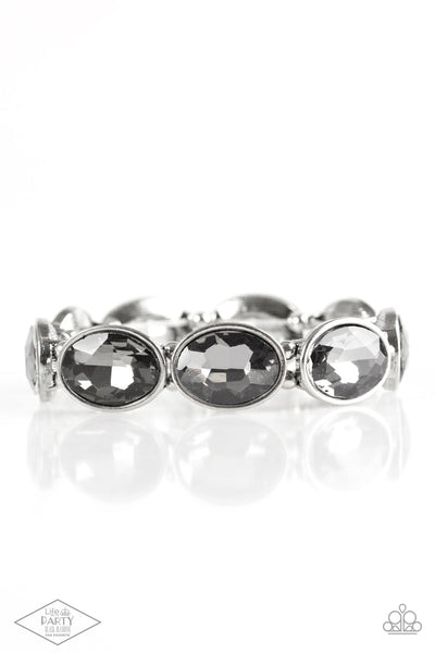 DIVA IN DISGUISE - SILVER OVAL GEM STRETCHY BRACELET - PAPARAZZI