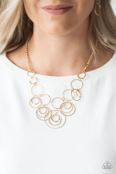 BREAK THE CYCLE - GOLD CIRCLE NECKLACES - PAPARAZZI
