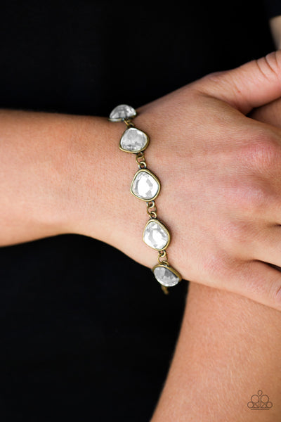 PERFECT IMPERFECTION - BRASS FRAME WHITE GEM RHINESTONE BRACELET