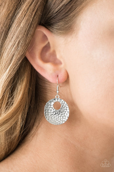 A TASTE FOR TEXTURE - SILVER FRAME CIRCLE EARRINGS - PAPARAZZI