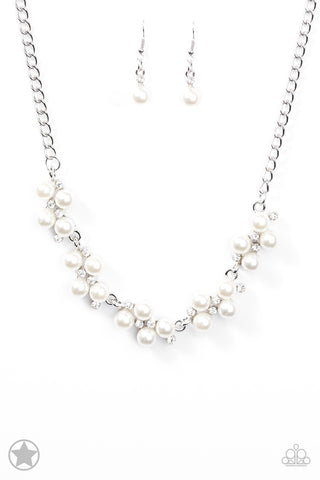 LOVE STORY - PAPARAZZI WHITE PEARL SILVER NECKLACE - BLOCKBUSTER