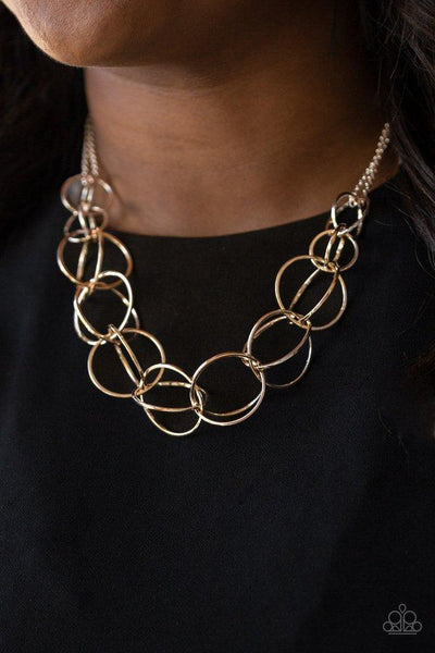 SPACE WALK -GOLD CIRCLE NECKLACE - PAPARAZZI