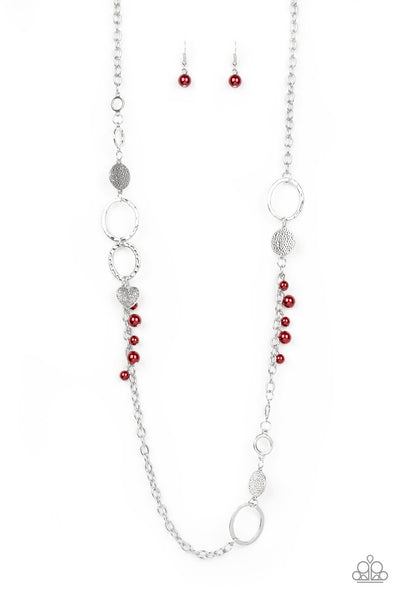 UNAPOLOGETIC FLIRT - PAPARAZZI - RED PEARLY BEAD SILVER HAMMERED DISC NECKLACE