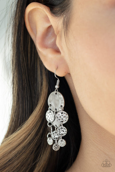 DO CHIME IN - SILVER DISC EARRING- PAPARAZZI