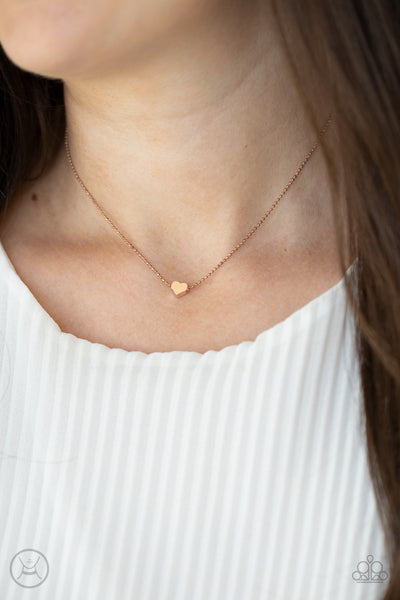 HUMBLE HEART - ROSE GOLD HEART DAINTY CHOKER NECKLACE - PAPARAZZI