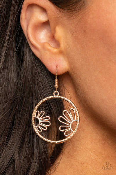 DEMURELY DAISY - ROSE GOLD FLORAL CIRCLE EARRINGS - PAPARAZZI