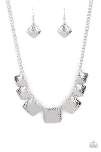 KEEPING IT RELIC - SILVER PLATE STATEMENT NECKLACE - PAPARAZZI