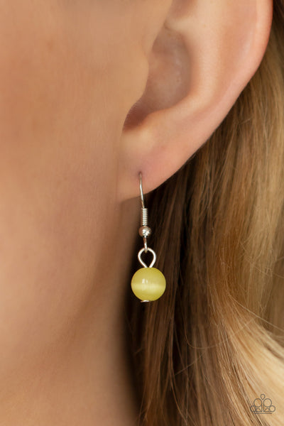 LOOK INTO MY AURA - YELLOW CAT'S EYE NECKLACE - PAPARAZZI