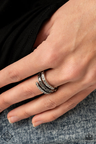 Fashion Fix - More To Go Around - Silver