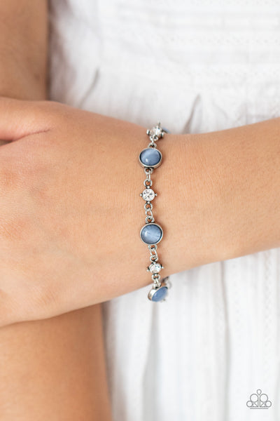 USE YOUR ILLUMINATION - BLUE CAT'S EYE SILVER BRACELET - PAPARAZZI