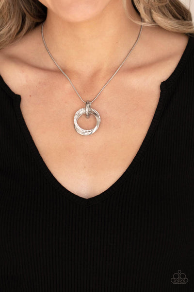 SPHERE OF INFLUENCE - WHITE RHINESTONE SILVER CIRCLE PENTANT NECKLACE - PAPARAZZI