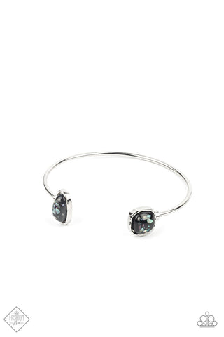 DONT BEAD JEALOUS - BLACK -  JUNE 2021 FASHION FIX
