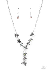 FAIRYTALE MEADOW - MULTI COLOR RHINESTONE SILVER FLOWER Y NECKLACE - PAPARAZZI