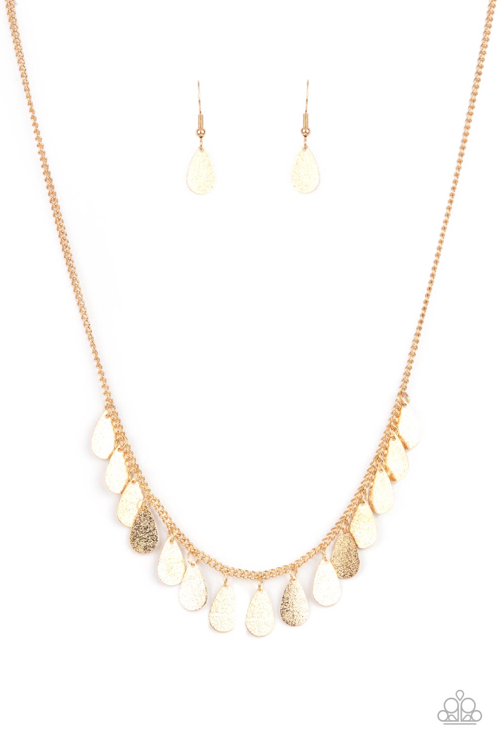 EASTERN CHIME ZONE - GOLD DAINTY TEARDROP DISC NECKLACE - PAPARAZZI