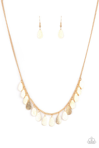 EASTERN CHIME ZONE - GOLD DAINTY TEARDROP DISC NECKLACE - PAPARAZZI