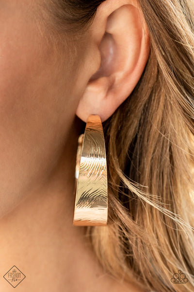 CURVE CRUSHIN - GOLD FLAT HOOP EARRINGS - PAPARAZZI - FASHION FIX SEPTEMBER 2021