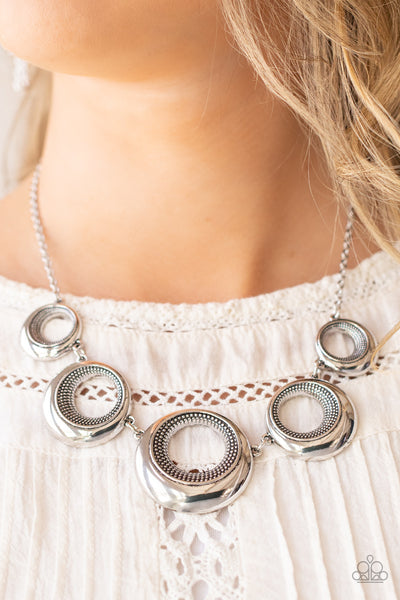 SOLAR CYCLE - SILVER CIRCLE NECKLACE - PAPARAZZI
