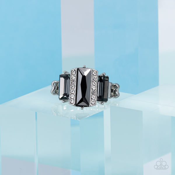 A GLITZY VERDICT - SILVER SMOKY GEM RING - PAPARAZZI