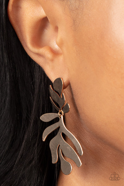 GOLD PALM LEAF POST EARRINGS - PAPARAZZI