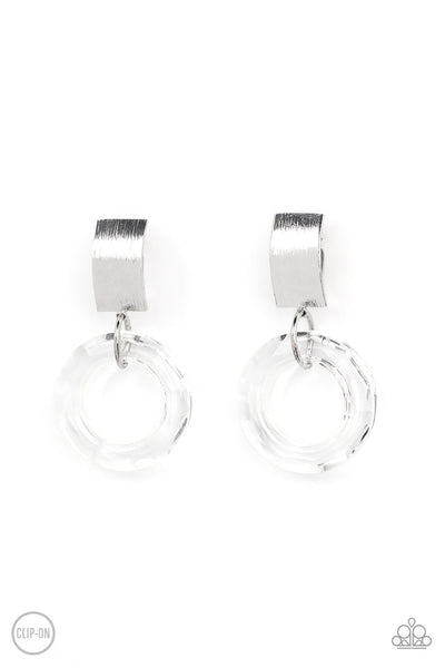CLEAR OUT! -WHITE RECTANGLE CLEAR ACRYLIC CIRCLE CLIP-ON EARRINGS - PAPARAZZI