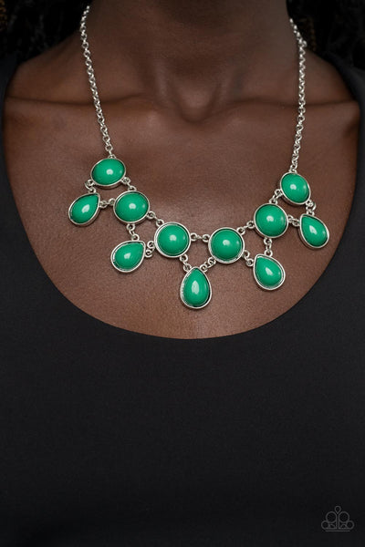 VERY VALLEY GIRL - GREEN BEAD SILVER NECKLACE - PAPARAZZI