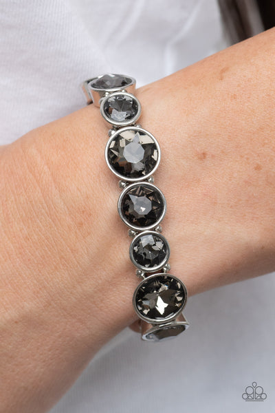 TWINKLING TEASE - SILVER SMOKY GEM STRETCHY BRACELET