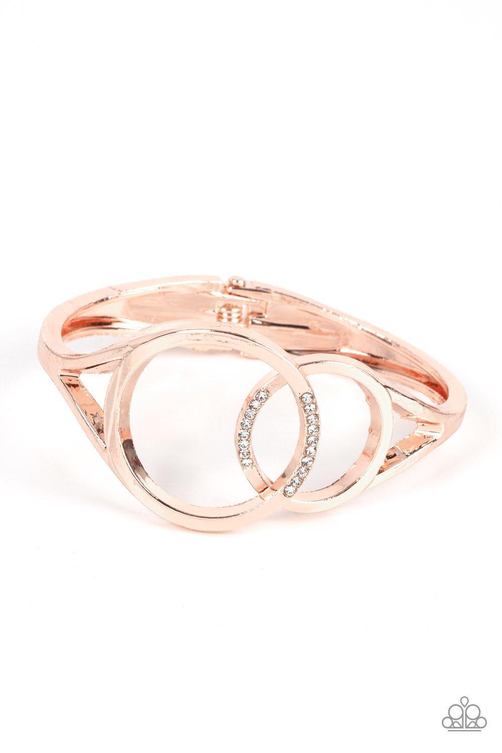 SCOPE OF EXPERTISE - ROSE GOLD CIRCLE RHINESTONE HINGED BRACELET - PAPARAZZI