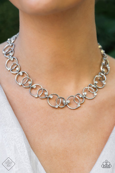 FIERCELY 5TH AVENUE - COMPLETE TREND BLEND SILVER 4-PC SET - PAPARAZZI - FASHION FIX MARCH 2022