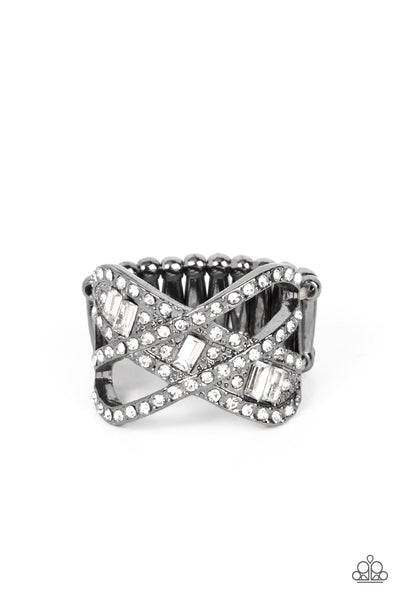 TRIPLE THREAT TWINKLE - BLACK GUNMETAL RHINESTONE RING - PAPARAZZI