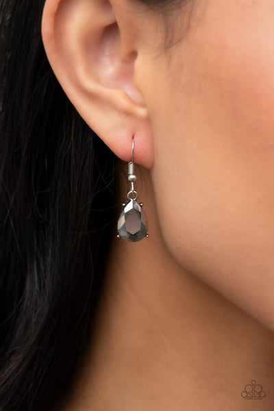 COME AT ME - SILVER HEMATITE GEM CHUNKY CHAIN NECKLACE - PAPARAZZI