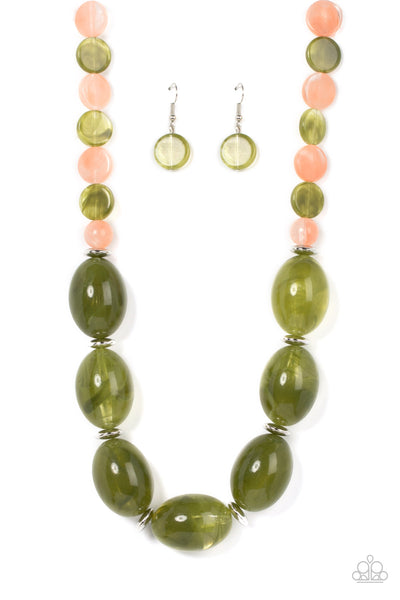 BELLE OF THE BEACH - GREEN AND CORAL CHUNKY BEAD SHORT NECKLACE - PAPARAZZI